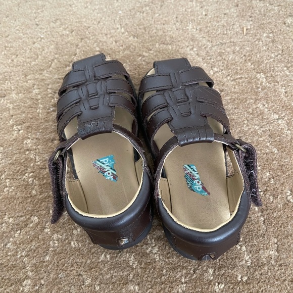 Carters sandals. - Picture 2 of 4